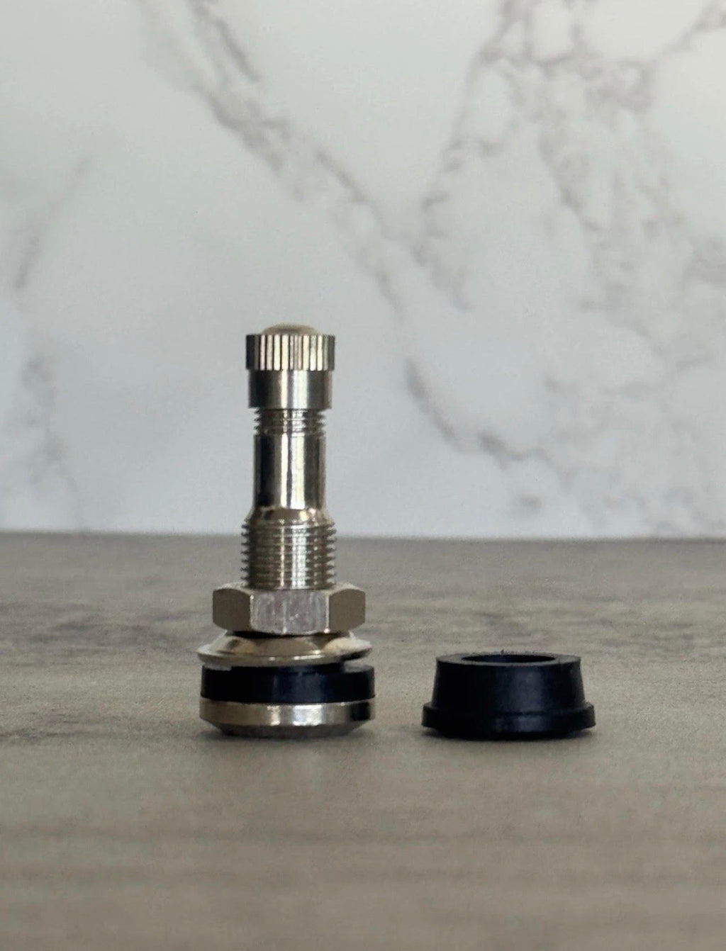 TR416 Nickel Valve Stem 1.25" .453"/.625" – Truck Tire Valve